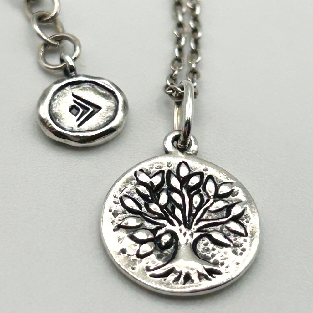 Silpada 925 Sterling Silver Tree of Life Pendant Necklace 16-18”